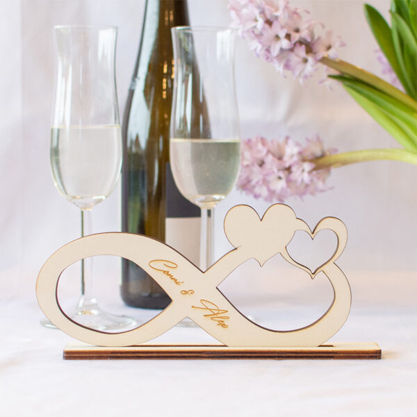 Valentinstag, Valentinsatagsgeschenk, Geschenk, Jahrestag, meinen liebsten, liebe, anstatt Blumen, geschenksidee, Stofftiger, herz, Holzherz