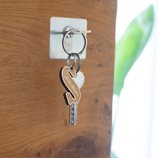 Schlüsselanhänger personalisierbar, stofftiger, schlüsselanhänger, anhänger, geschenk, vatertag, muttertag, geburtstag, geburt, beste mamaHerz, Aluminium, schlüsselanhänger, Geschenk, Schlüsselanhänger personalisierbar, stofftiger, schlüsselanhänger, anhänger, geschenk, vatertag, muttertag, geburtstag, geburt, beste mama, bester papa, bester opa, beste oma, supermom, superdad, bester bruder, beste schwester, lausbua, lausmadl, Herz, Gravur, Muttertagsgeschenk, Muttertag, Vatertagsgeschenk Vatertag