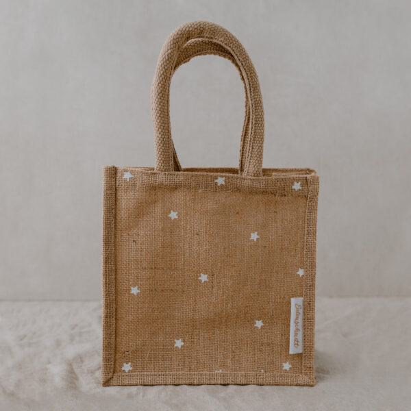 geschenktüte geschenktasche geschenktaschen kleine geschenktüten jutebeutel geschenktüten eulenschnitt stofftiger mini jute shopper jutetasche juteshopper geschenksverpackung weihnachtsgeschenke sterne weihnachten nachhaltige verpackung personalisierung personalisierte verpackung geschenke für deine liebsten freunde familie