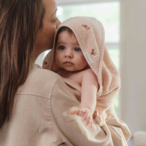 kapuzenhandtuch kapuzenhandtücher kapuzenhandtuch für babys babyhandtuch babyhandtücher babybadetuch mit kapuze babykapuzenhandtuch babyhandtuch mit kapuze babyhandtuch kapuze kapuzenbadetücher für babys handtuch mit kapuze babybadetücher babyhandtuch mit kapuze und namen babyhandtuch mit namen kapuzenbadetuch badetuch mit kapuze badetuch kapuze kapuzenbadetücher kapuzenhandtuch 75x75 100x100 personalisiert personalisierbar little dutch baby stofftiger fairy garden stickereien besticktest badetuch reinigung baden schwimmen wärme geborgenheit