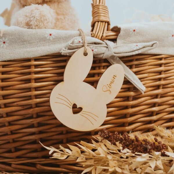 Osteranhänger aus Holz Osterdekoration mit Namen Personalisierung personalisiert graviert Geschenk Ostergeschenk