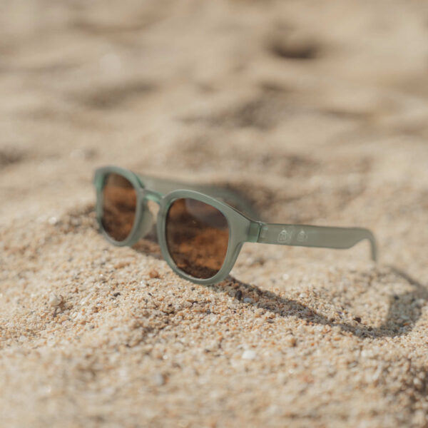 Sonnenbrille für Kinder mit rosa Blumenmuster von Little Dutch, leichtes Sommeraccessoire für Sonnenschutz und Stil Stofftiger